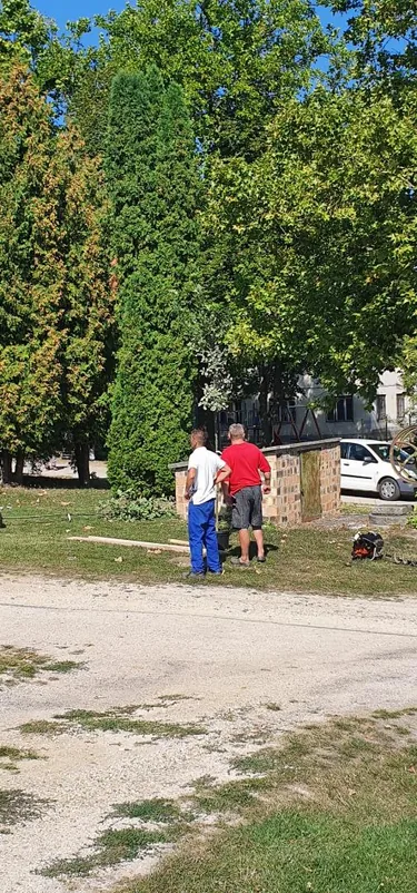 Parkosítás Ácsteszéren