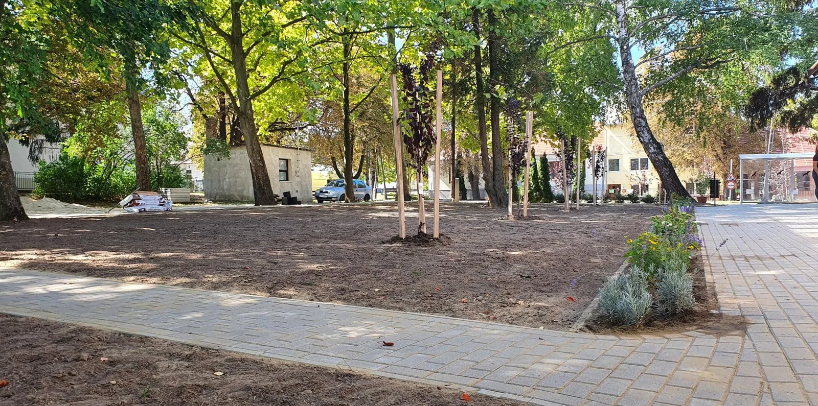 Parkosítás Ácsteszéren