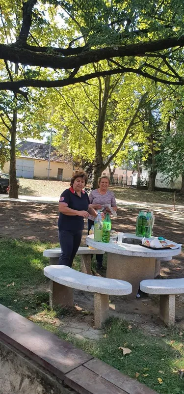 Parkosítás Ácsteszéren