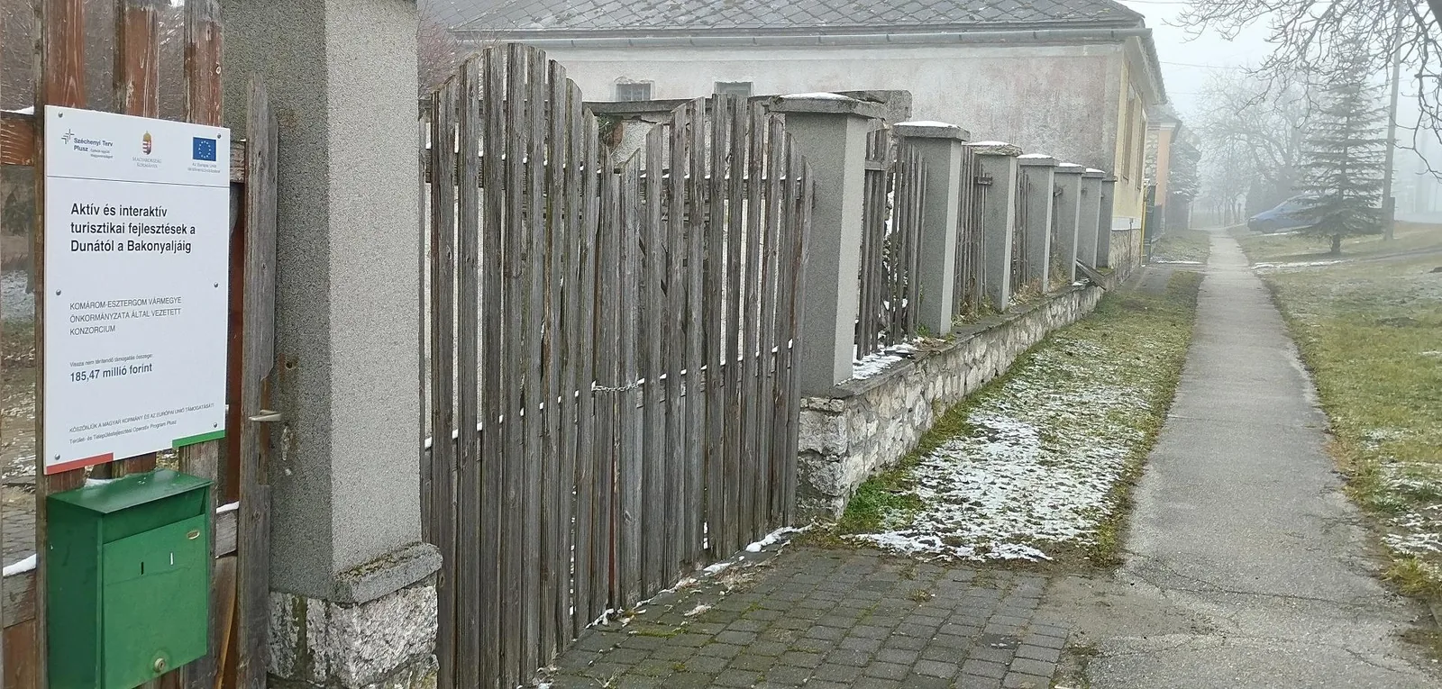 Kerítés / Kezdeti állapot