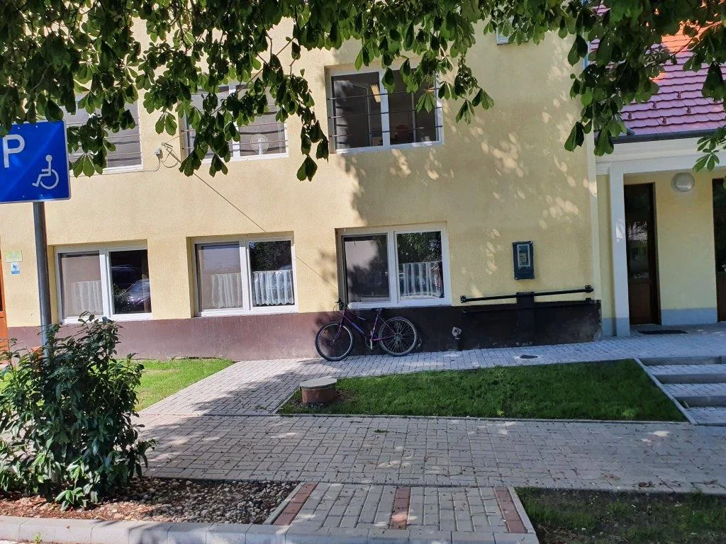 Bölcsöde 100%-os készültségi szint