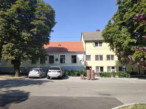 Kezdetek
